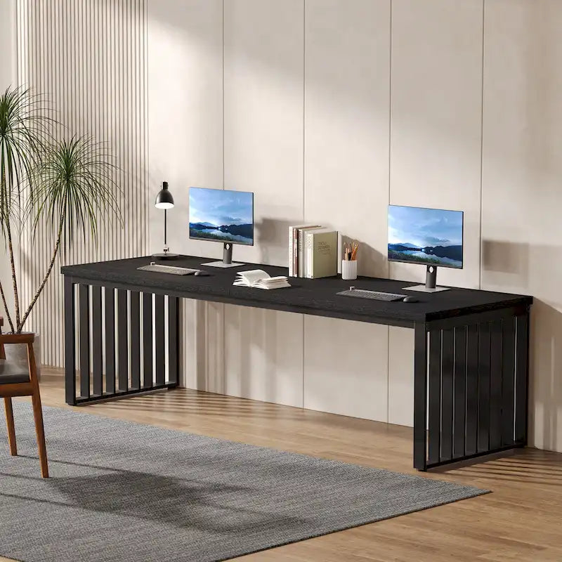Ce bureau d'ordinateur pour deux personnes de 78,7 pouces — Un bureau de direction en bois pour un usage à domicile ou au bureau