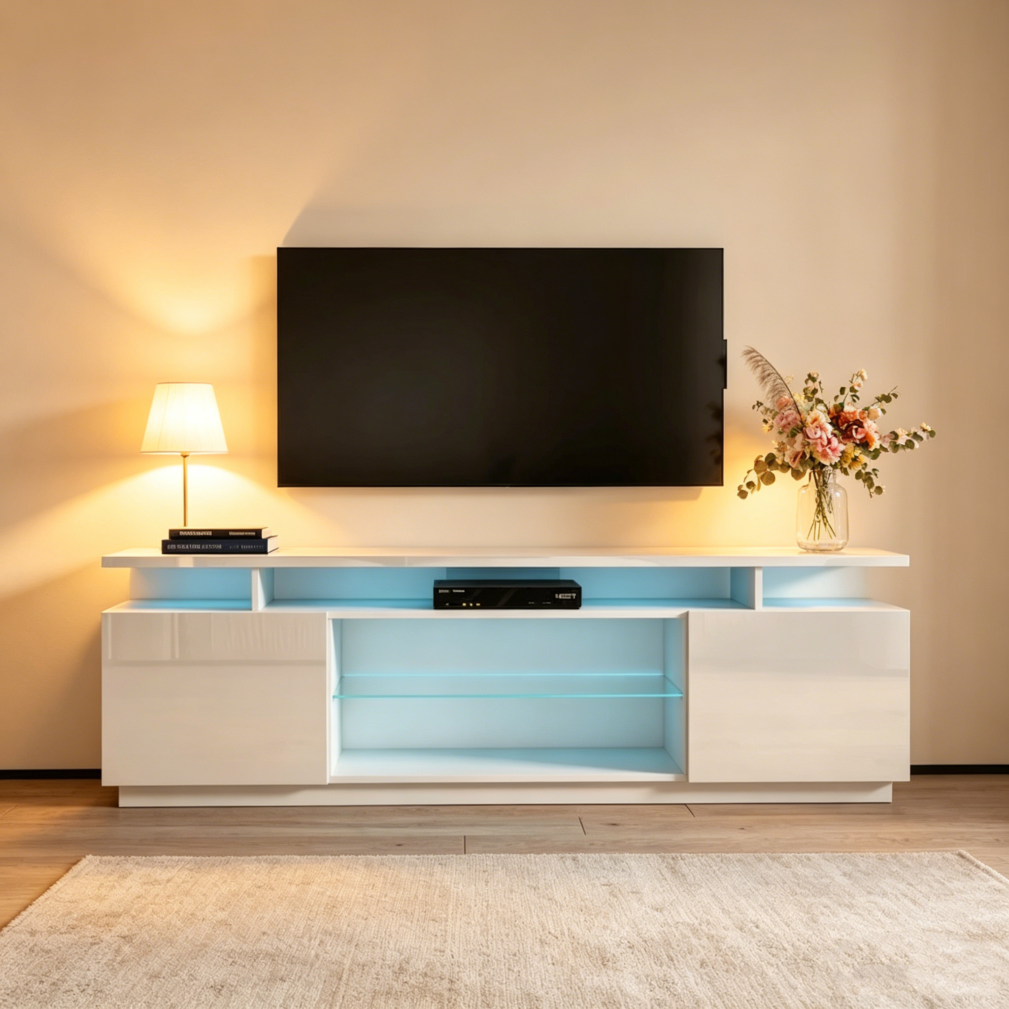 Ce meuble TV de 180 cm de style moderne