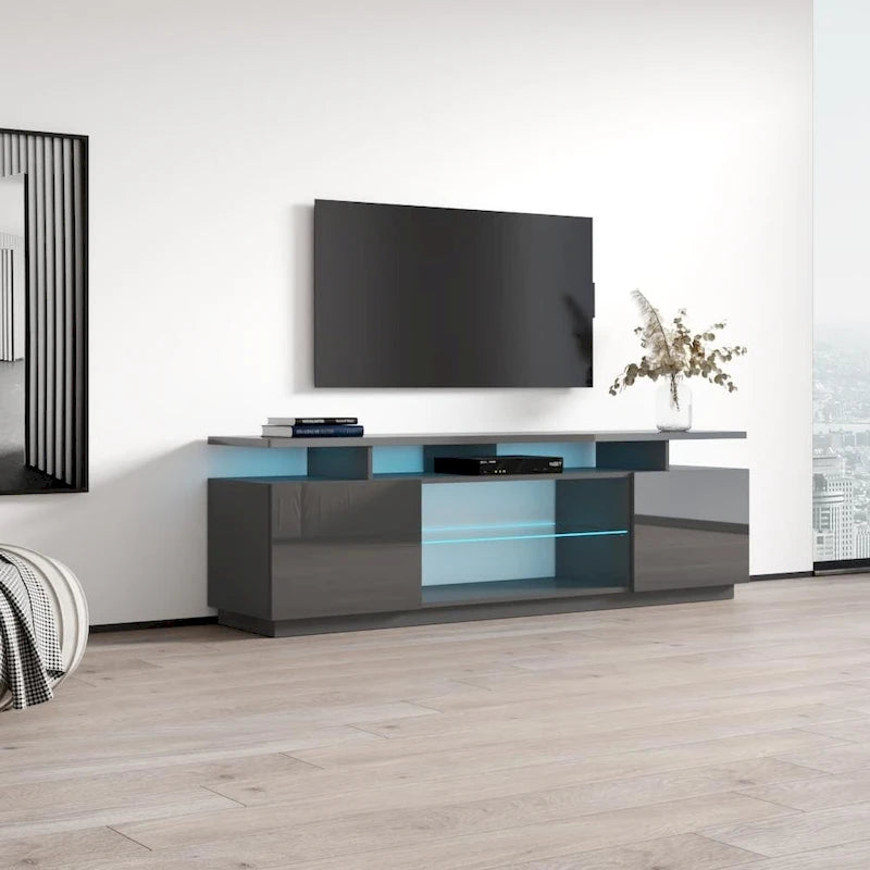 Ce meuble TV de 180 cm de style moderne