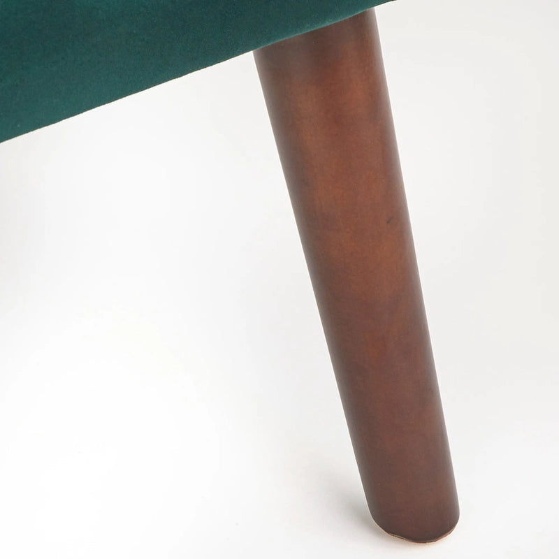 Chaises et repose-pieds